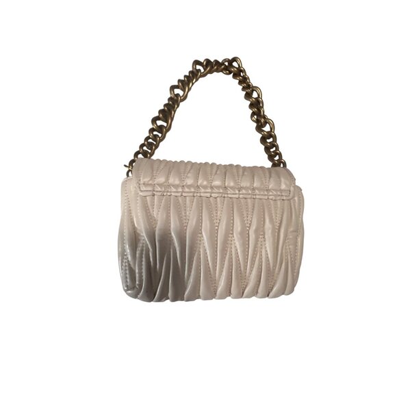 Montana West Quilted Leather Handbag With Chain Strap & Magnetic Closure - Picture 3 of 7